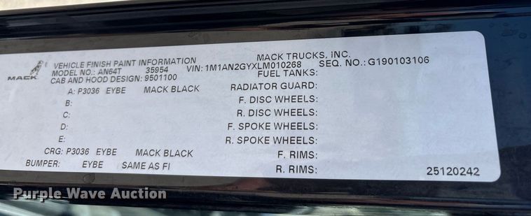 image for item DH8688 2020 Mack Anthem AN64T semi truck