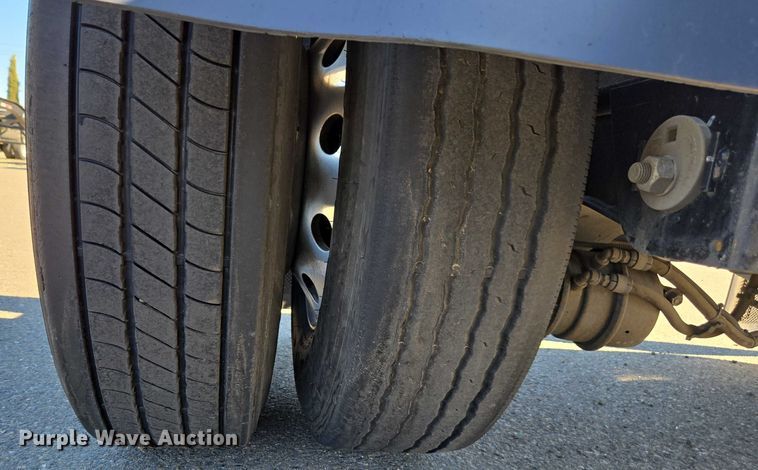 image for item DH8692 2023 Pratt DC432LS9A-R008 container trailer