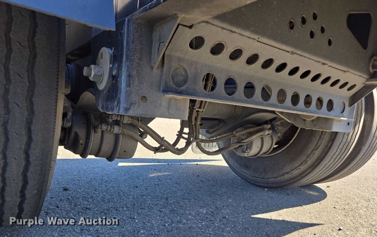 image for item DH8692 2023 Pratt DC432LS9A-R008 container trailer