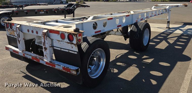 image for item DH8693 2016 Cheetah container trailer