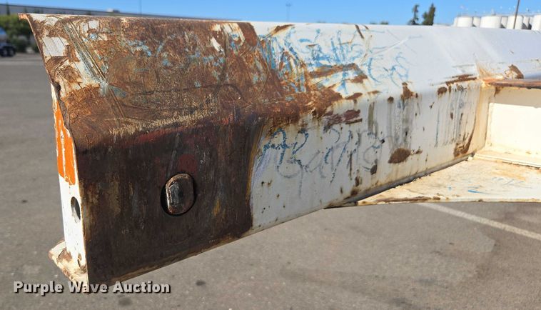 image for item DH8693 2016 Cheetah container trailer