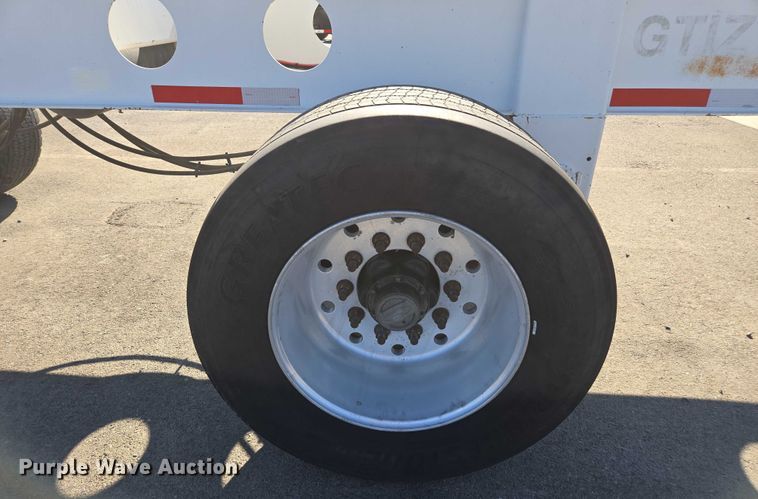 image for item DH8693 2016 Cheetah container trailer