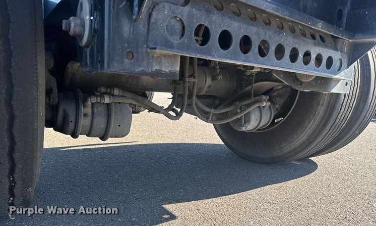 image for item DH8694 2023 Pratt DC432LS9A-R008 container trailer