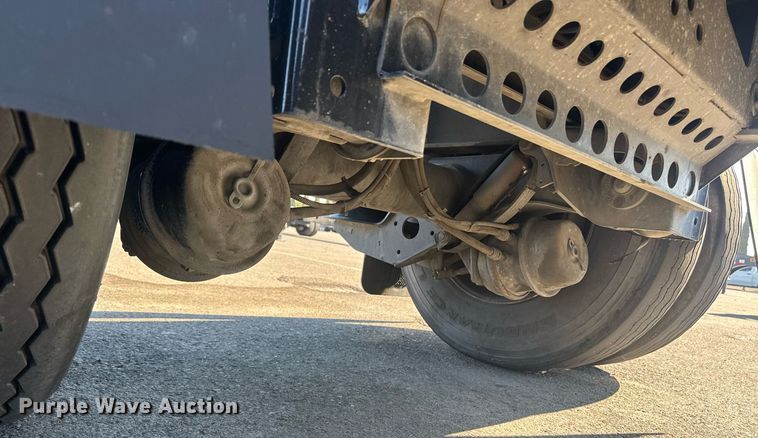 image for item DH8695 2021 Pratt DC432LS9AL-R017 container trailer