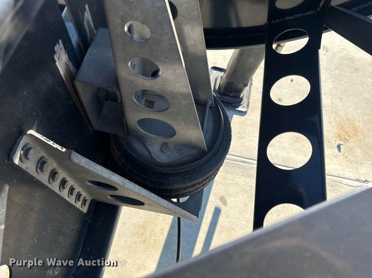 image for item DH8699 2023 Pratt DC432LS9A-R007 container trailer