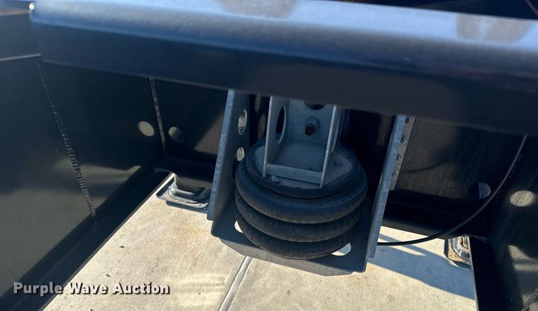 image for item DH8699 2023 Pratt DC432LS9A-R007 container trailer