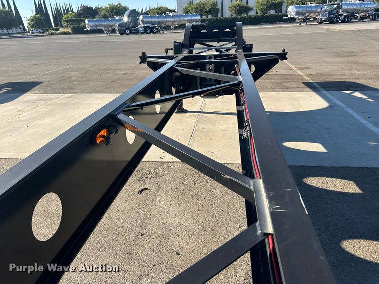 image for item DH8699 2023 Pratt DC432LS9A-R007 container trailer