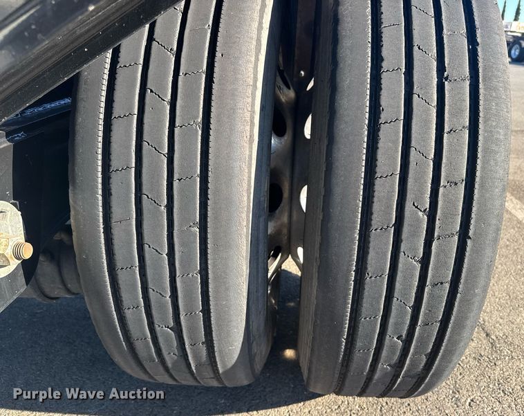 image for item DH8699 2023 Pratt DC432LS9A-R007 container trailer