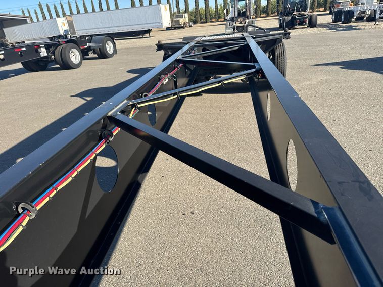 image for item DH8700 2021 Pratt DC432LS9AL-R018 container trailer