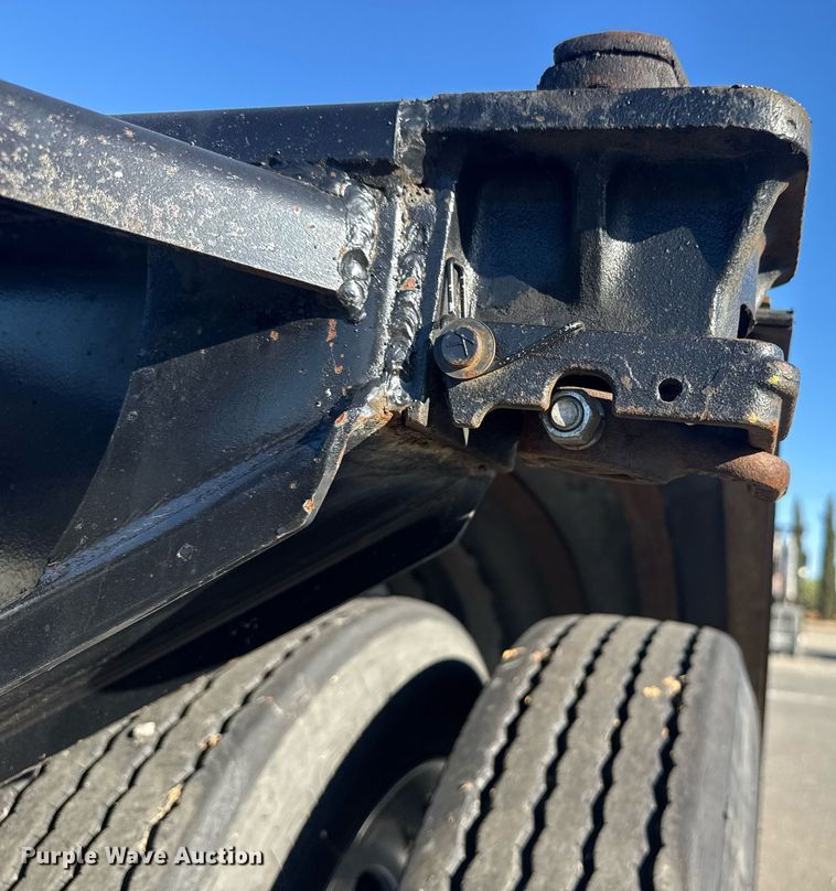 image for item DH8700 2021 Pratt DC432LS9AL-R018 container trailer