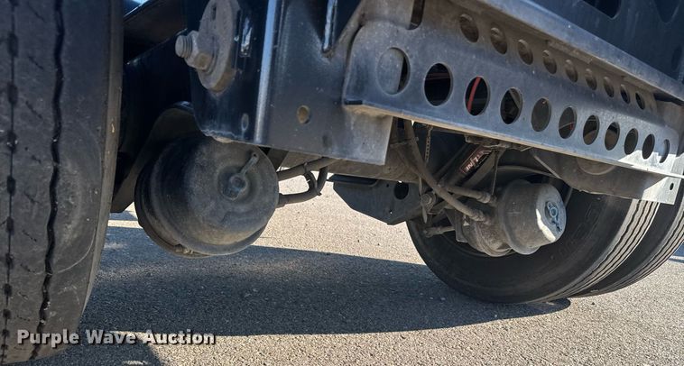 image for item DH8700 2021 Pratt DC432LS9AL-R018 container trailer