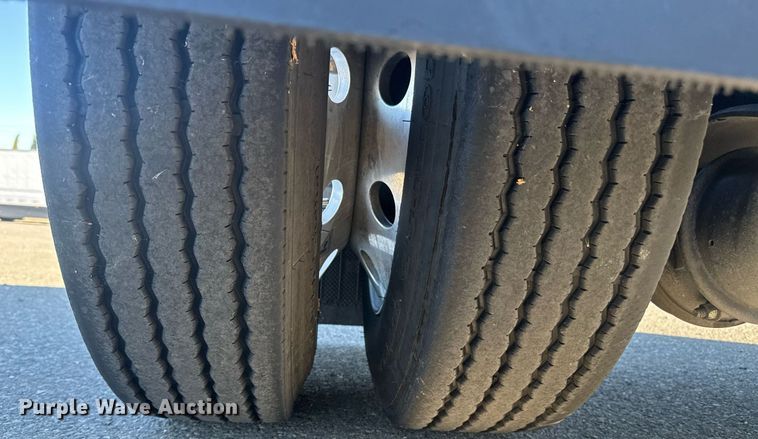 image for item DH8700 2021 Pratt DC432LS9AL-R018 container trailer