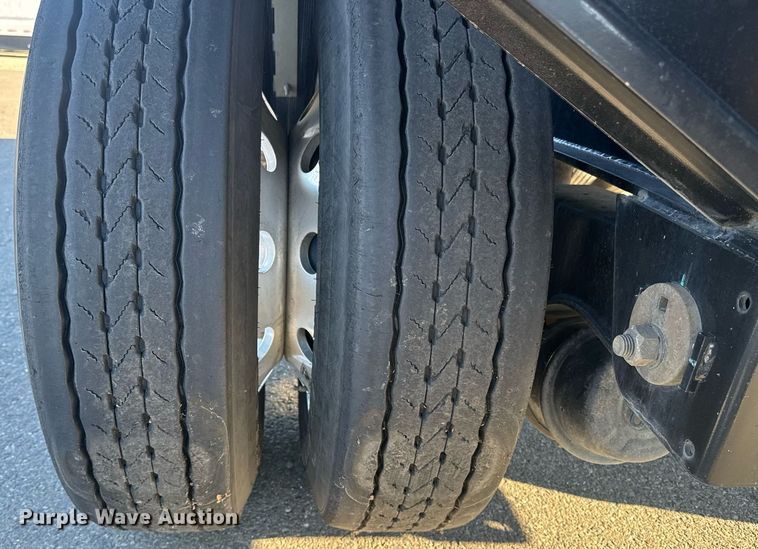 image for item DH8700 2021 Pratt DC432LS9AL-R018 container trailer