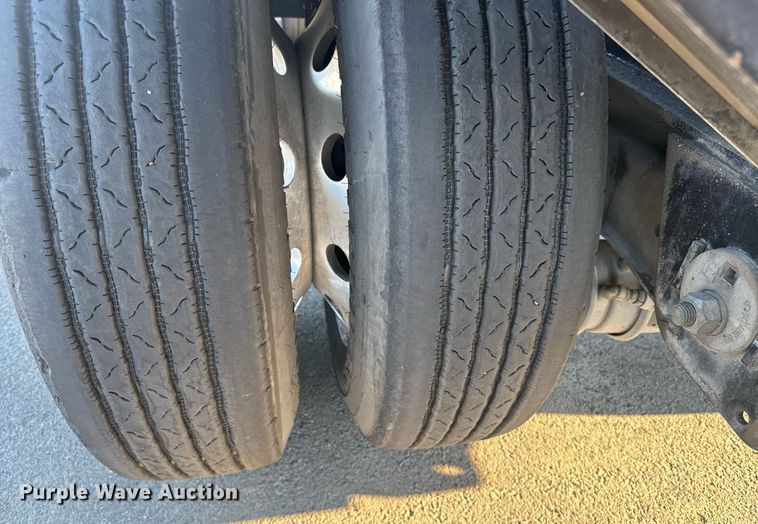 image for item DH8701 2023 Pratt DC432LS9A-R008 container trailer