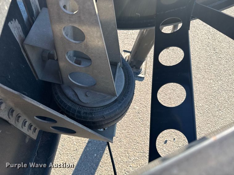 image for item DH8702 2023 Pratt DC432LS9A-R008 container trailer