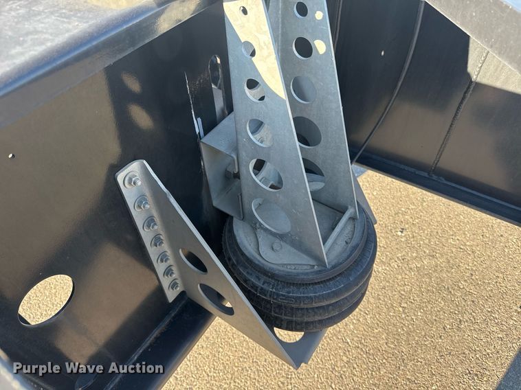 image for item DH8702 2023 Pratt DC432LS9A-R008 container trailer