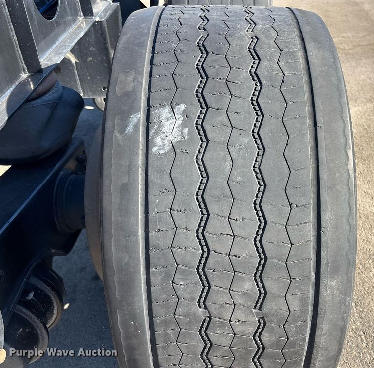 image for item DH8703 2021 Pratt GN412LA-EC-SS-R002 container trailer