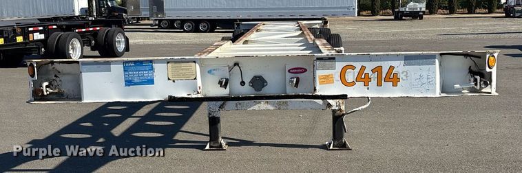 image for item DH8704 2015 Cheetah container trailer