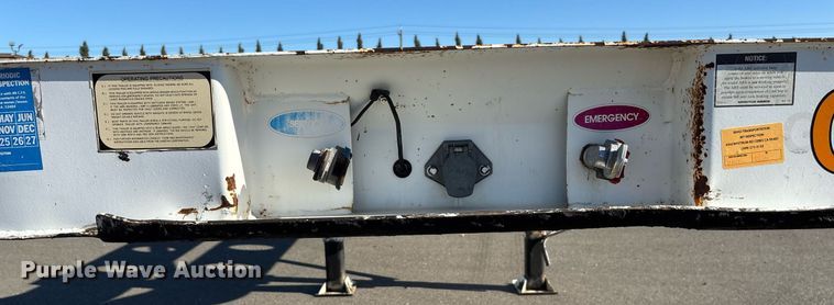 image for item DH8704 2015 Cheetah container trailer