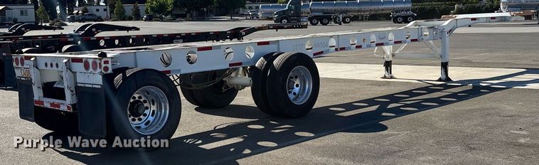 image for item DH8705 2016 Cheetah container trailer