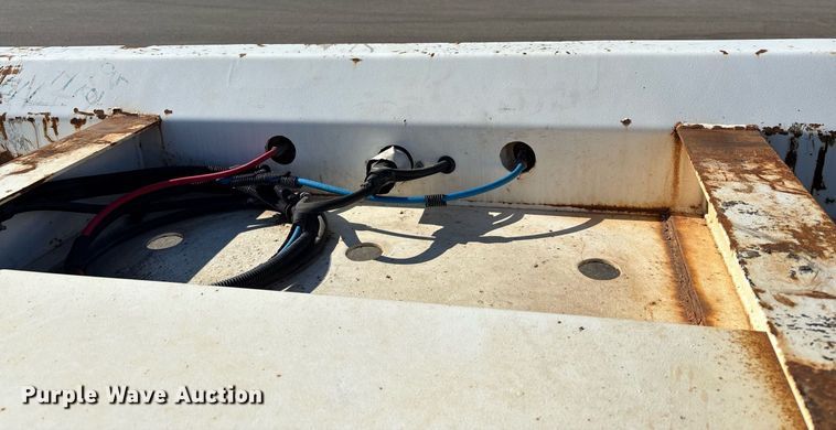 image for item DH8705 2016 Cheetah container trailer