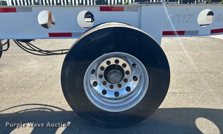 image for item DH8705 2016 Cheetah container trailer