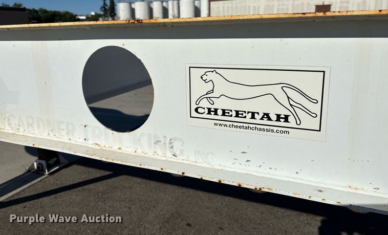 image for item DH8707 2015 Cheetah container trailer