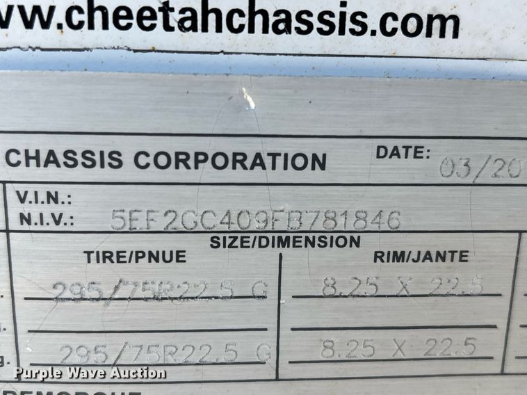 image for item DH8707 2015 Cheetah container trailer