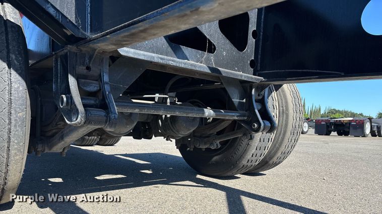 image for item DH8709 2011 Pratt DF432-BS4AAETLD container trailer