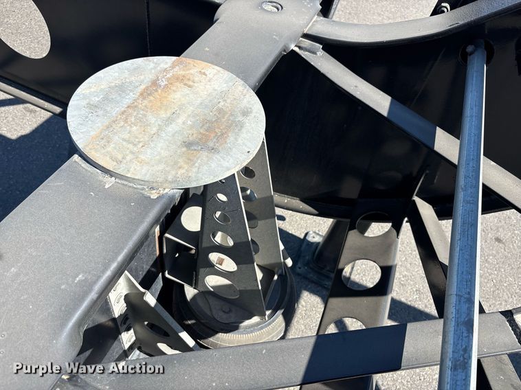 image for item DH8710 2023 Pratt DC432LS9A-R007 container trailer