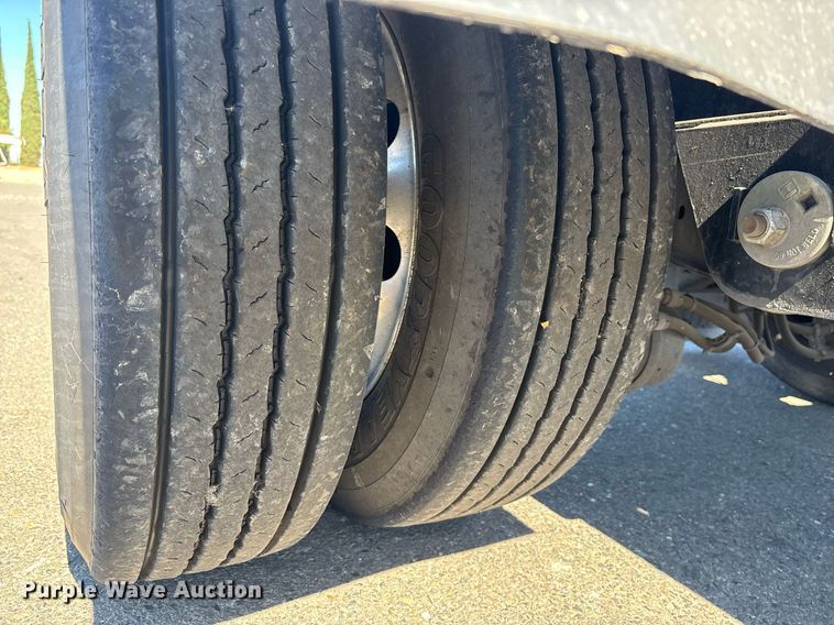 image for item DH8710 2023 Pratt DC432LS9A-R007 container trailer