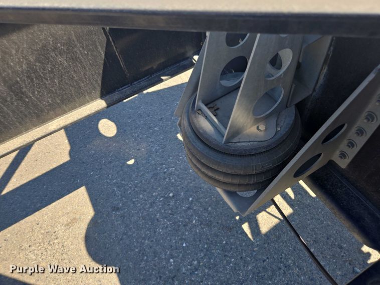 image for item DH8711 2023 Pratt DC432LS9A-R008 container trailer