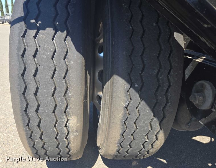 image for item DH8712 2021 Pratt DC432LS9AL-R017 container trailer