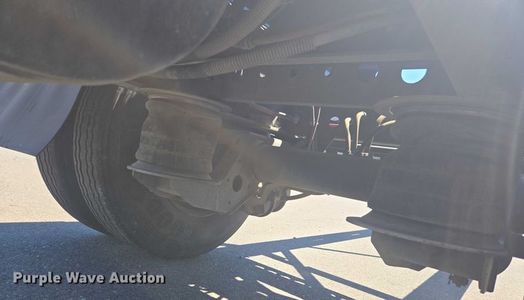 image for item DH8712 2021 Pratt DC432LS9AL-R017 container trailer