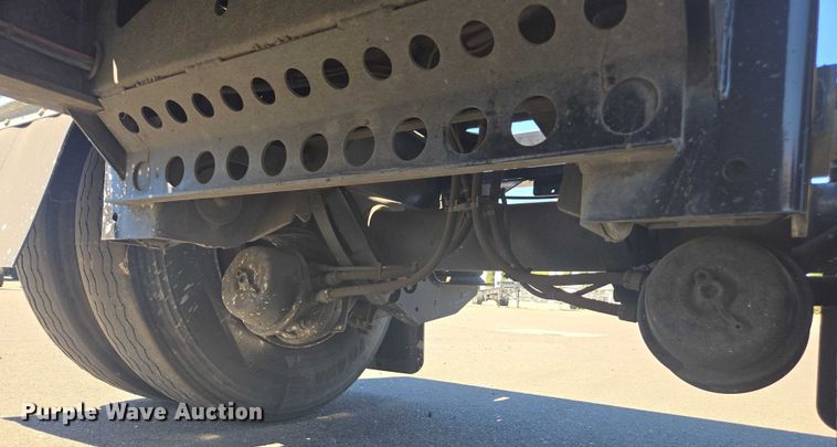 image for item DH8712 2021 Pratt DC432LS9AL-R017 container trailer