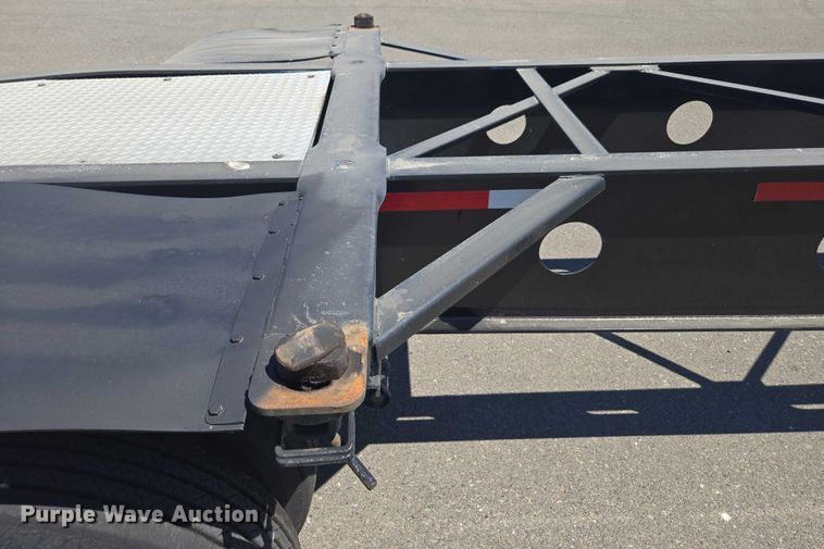 image for item DH8714 2010 Pratt DF432-BS4AAETLD container trailer