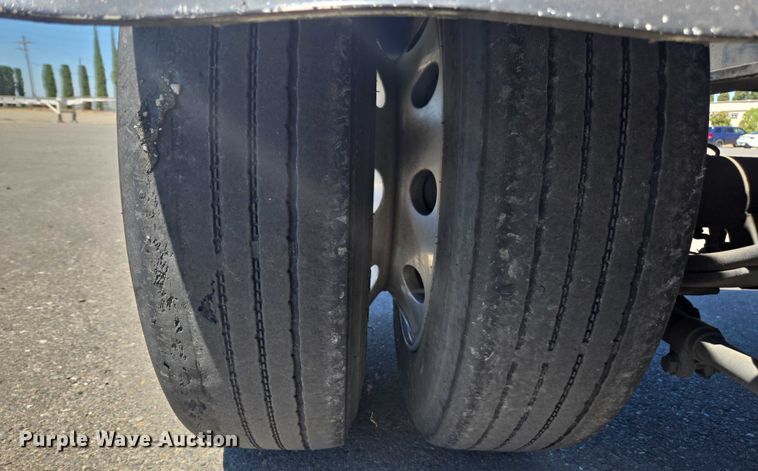 image for item DH8714 2010 Pratt DF432-BS4AAETLD container trailer