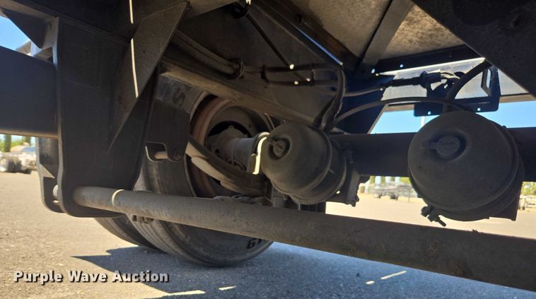 image for item DH8714 2010 Pratt DF432-BS4AAETLD container trailer