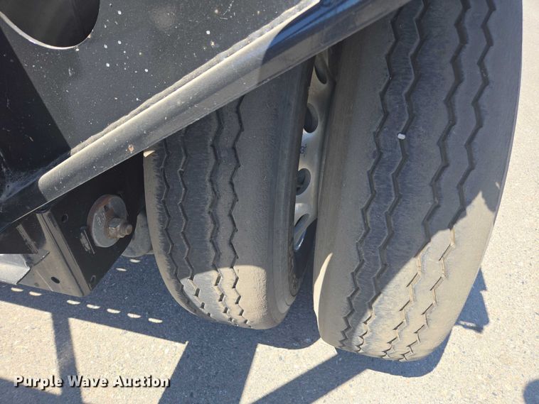 image for item DH8715 2021 Pratt DC432LS9AL-R018 container trailer