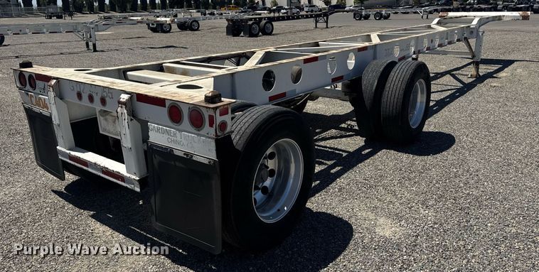 image for item DH8716 2016 Cheetah FB container trailer