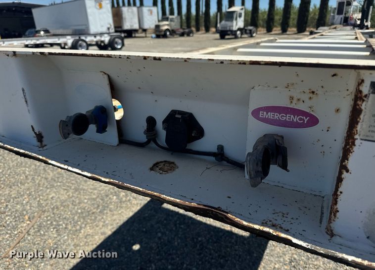 image for item DH8716 2016 Cheetah FB container trailer