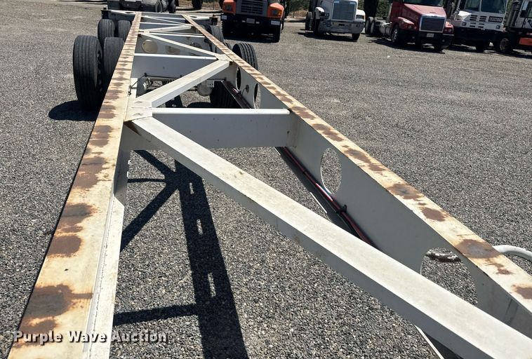 image for item DH8716 2016 Cheetah FB container trailer