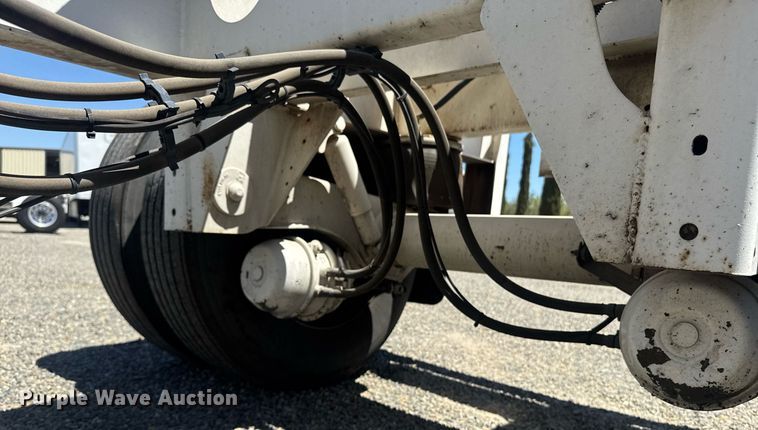 image for item DH8716 2016 Cheetah FB container trailer