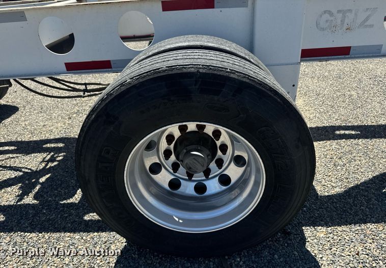 image for item DH8716 2016 Cheetah FB container trailer