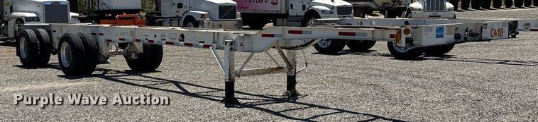 image for item DH8717 2015 Cheetah FB container trailer