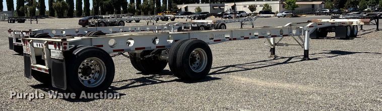 image for item DH8717 2015 Cheetah FB container trailer