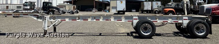 image for item DH8717 2015 Cheetah FB container trailer