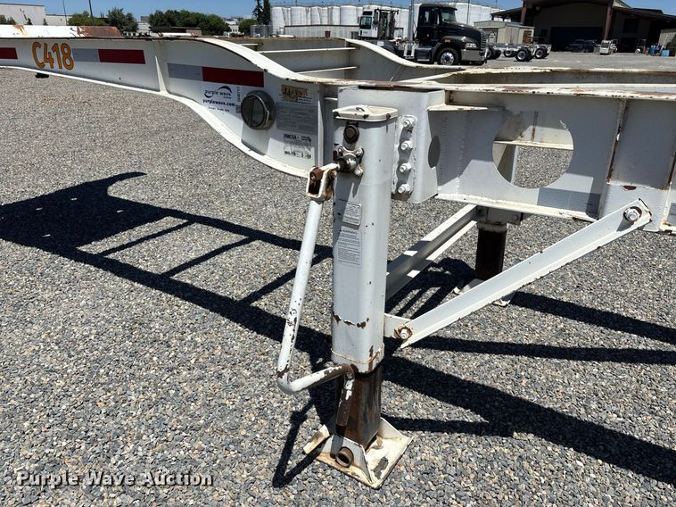 image for item DH8717 2015 Cheetah FB container trailer