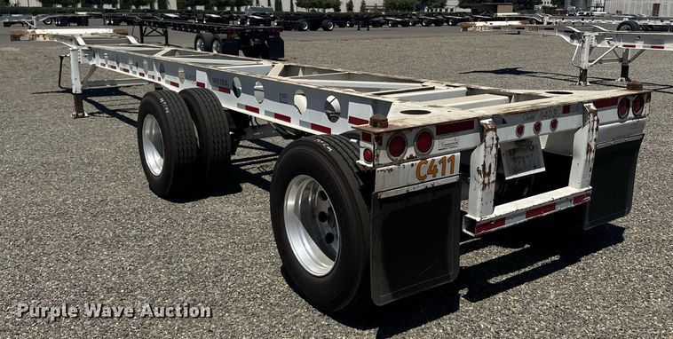 image for item DH8720 2015 Cheetah container trailer