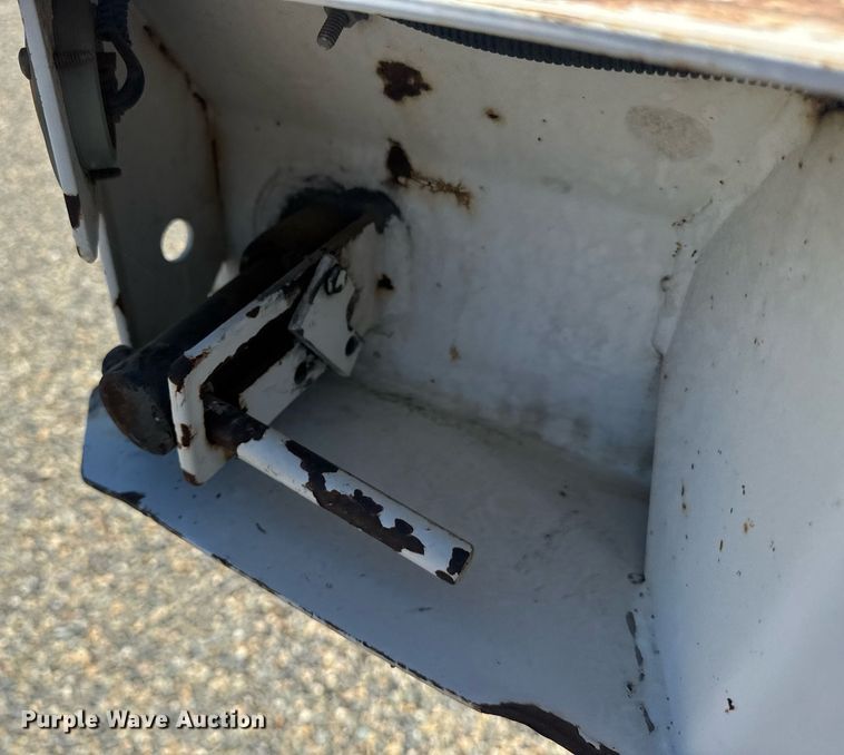 image for item DH8720 2015 Cheetah container trailer